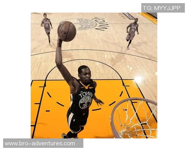 雷霆对阵鹈鹕精彩赛事无插件直播全程观看指南